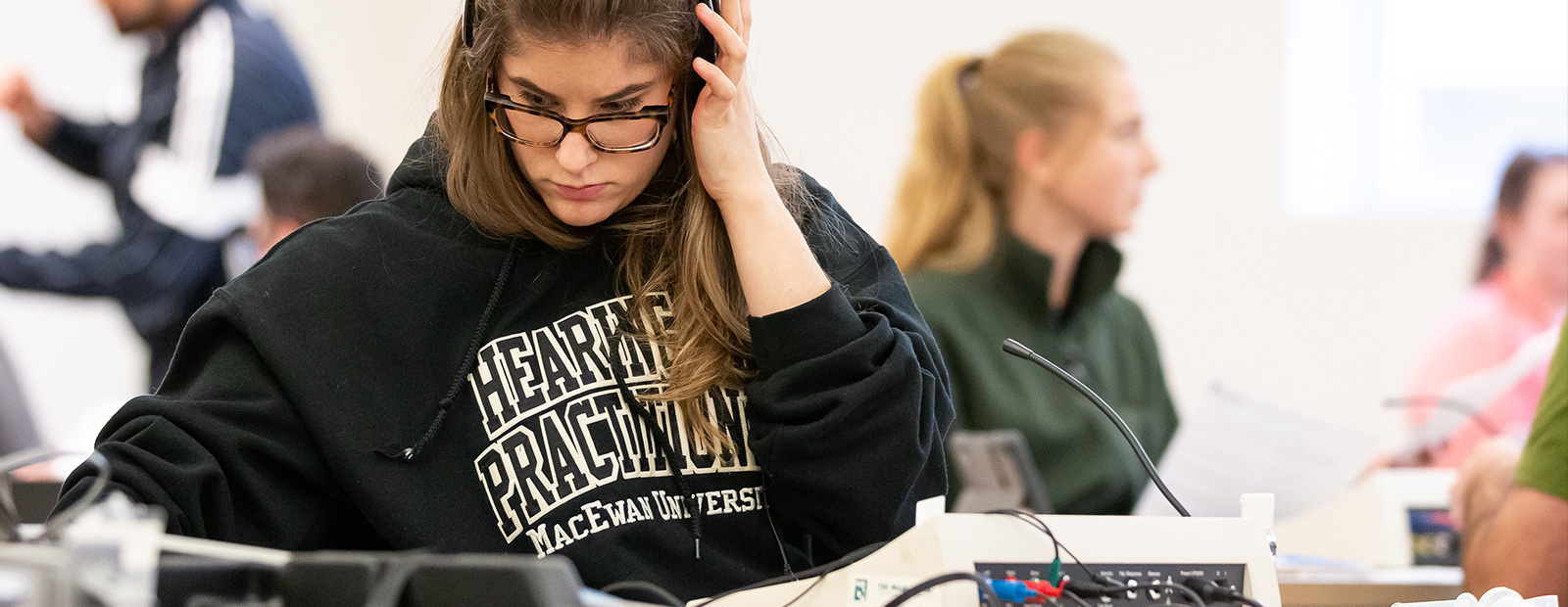 hearing aid practitioner student