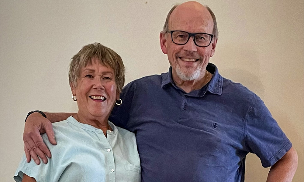 Image of John and Betty Veres standing next to each other.