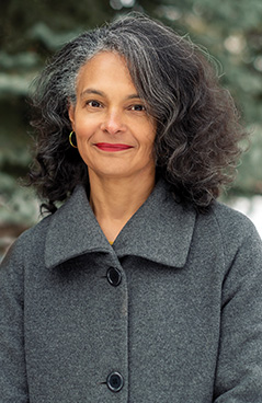 Suzette Mayr