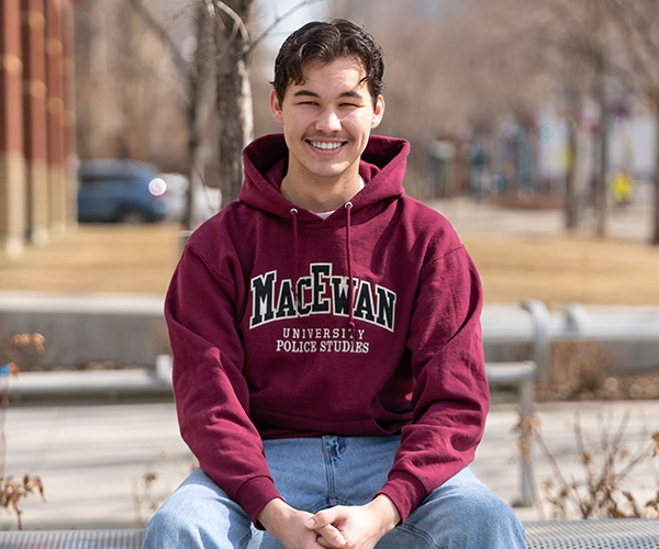 Macewan hoodie 2025