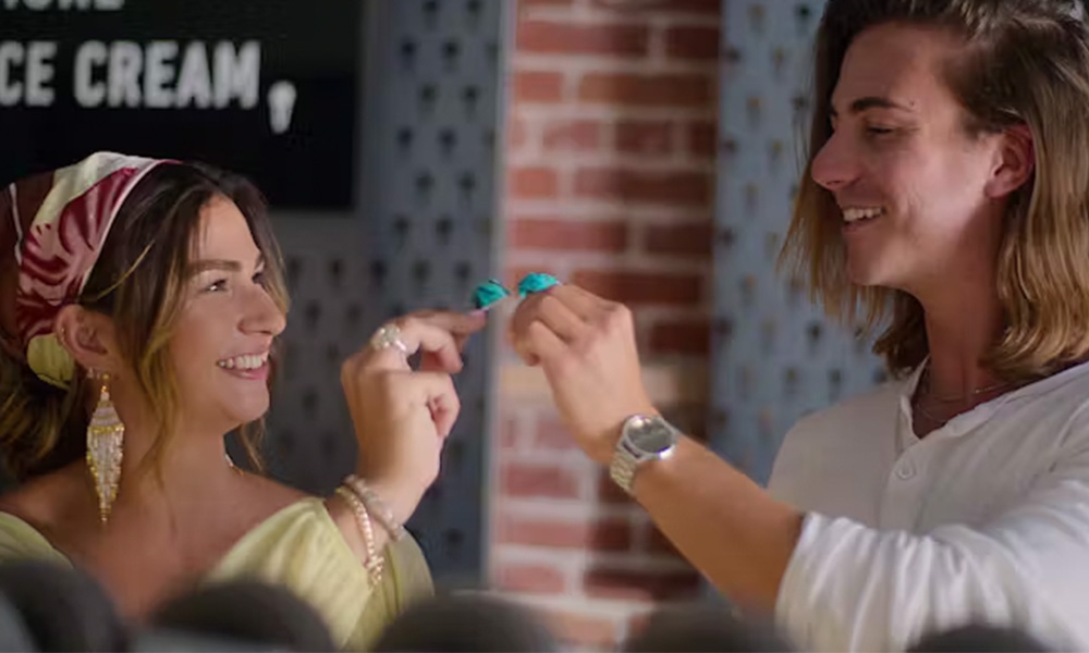 A scene from the show "Jewish Matchmaking"